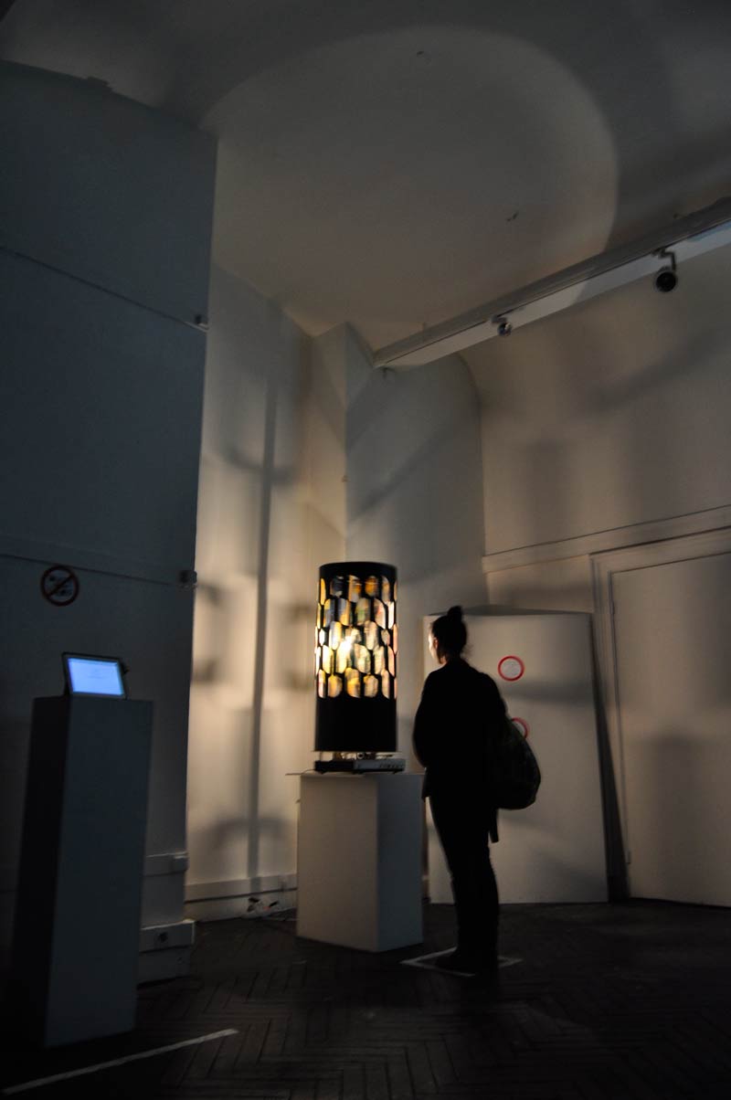 Réplique de la Dream Machine (Brion Gysin, Ian Sommerville), 2014 par Charlie Wellecam